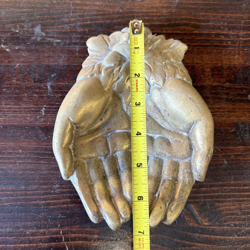 antique vintage brass/bronze trinket dish Queen Victoria's cupped Hands Grapes